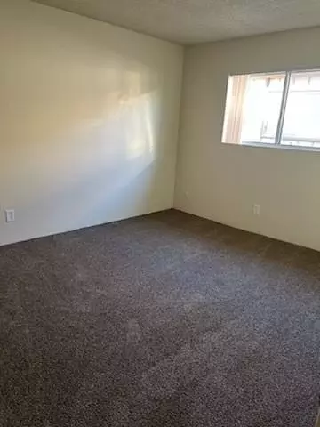 1121 Lloyd St, Lodi, CA 95240
