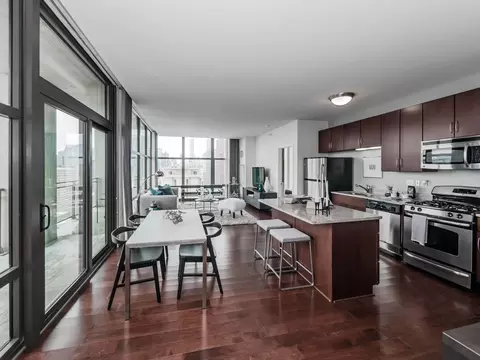 8 E 9th St, Chicago, IL 60605 photo 4