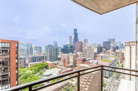 8 E 9th St, Chicago, IL 60605 photo 31