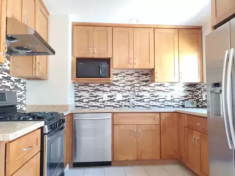 335 Stowell Ave, Sunnyvale, CA 94085