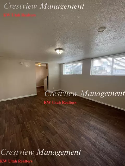 349 355 E Lindell Ave, Sandy, UT 84070