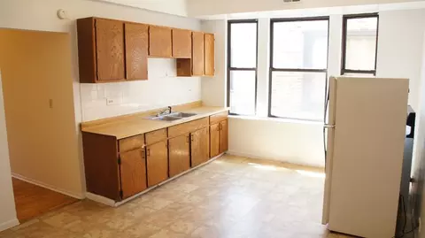 2319 N Kedzie Blvd, Chicago, IL 60647