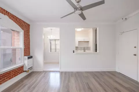 238 S Mariposa Ave, Los Angeles, CA 90004