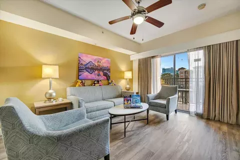 12539 Floridays Resort Dr, Orlando, FL 32821