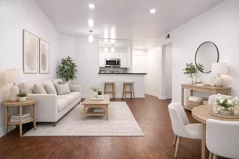 2330 N Cahuenga Blvd, Los Angeles, CA 90068