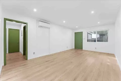 6615 Franklin Ave, Los Angeles, CA 90028