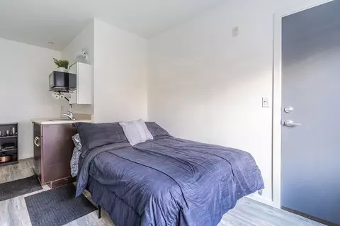116 13th Ave E, Seattle, WA 98102