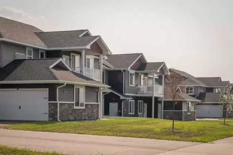 1940 W 5th St, New Richmond, WI 54017
