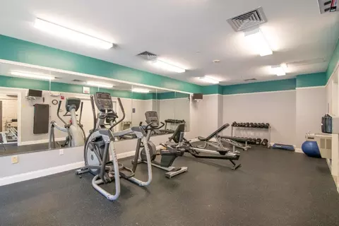 502 W River Rd, Hooksett, NH 03106 photo 18