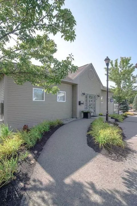 502 W River Rd, Hooksett, NH 03106 photo 22