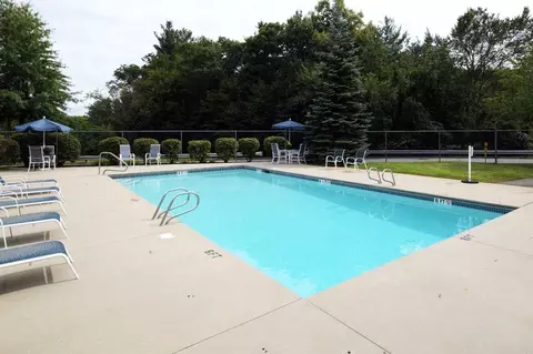 502 W River Rd, Hooksett, NH 03106 photo 20