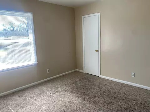 1951 Milton Rd, Charlotte, NC 28215 photo 35