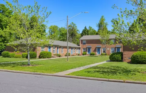 1951 Milton Rd, Charlotte, NC 28215 photo 11