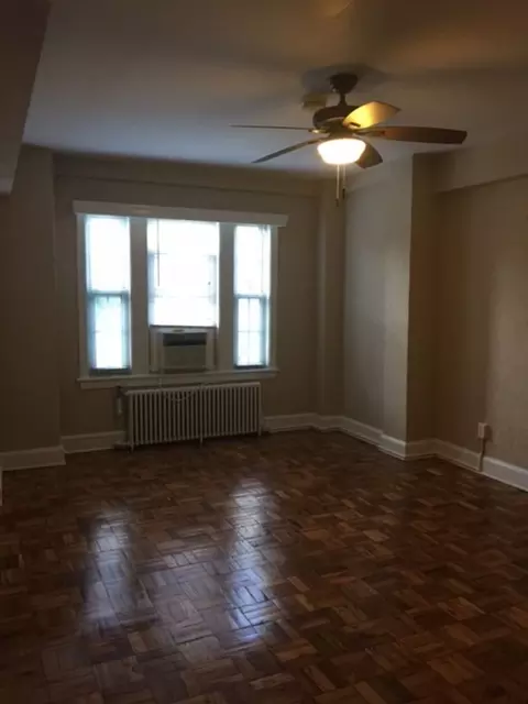1916 R St NW, Washington, DC 20009