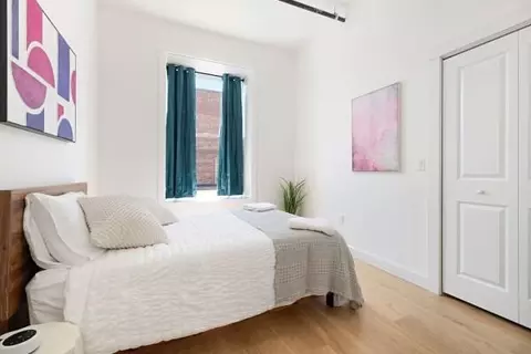 33 State St, Bangor, ME 04401