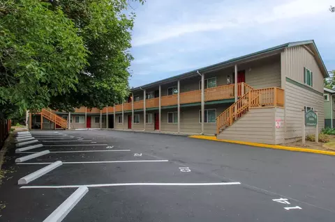 1136 Fairmount Ave S, Salem, OR 97302