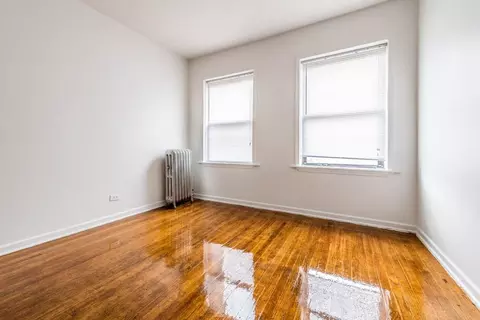 7440 S Phillips Ave, Chicago, IL 60649 photo 23