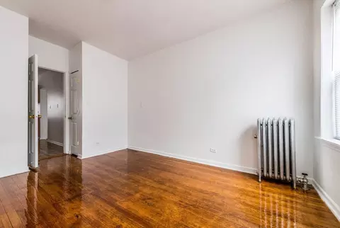 7440 S Phillips Ave, Chicago, IL 60649 photo 25