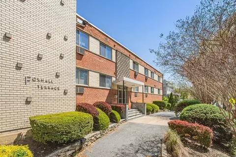 4465 Macarthur Blvd NW, Washington, DC 20007