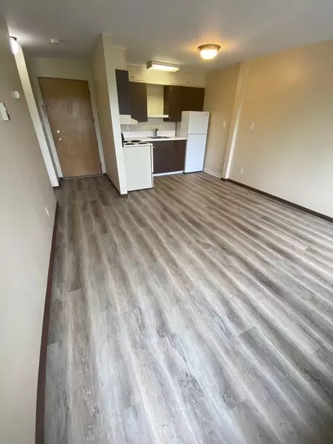 2400 Boyer Ave E, Seattle, WA 98112