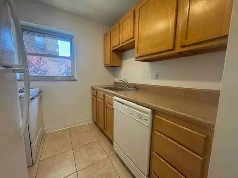 5731 Ellsworth Ave, Pittsburgh, PA 15232