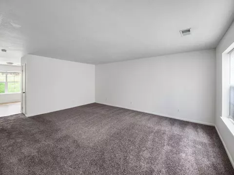 1900 Rainbow Rd, Cheyenne, WY 82001