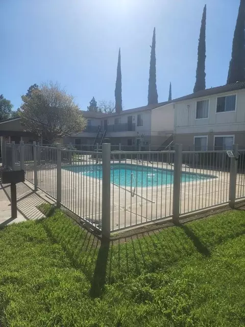 7945 N El Dorado St, Stockton, CA 95210 photo 6
