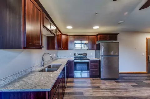 216 Sunset Pl, Neillsville, WI 54456