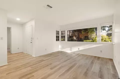 1661 Forest Ave, Chico, CA 95928