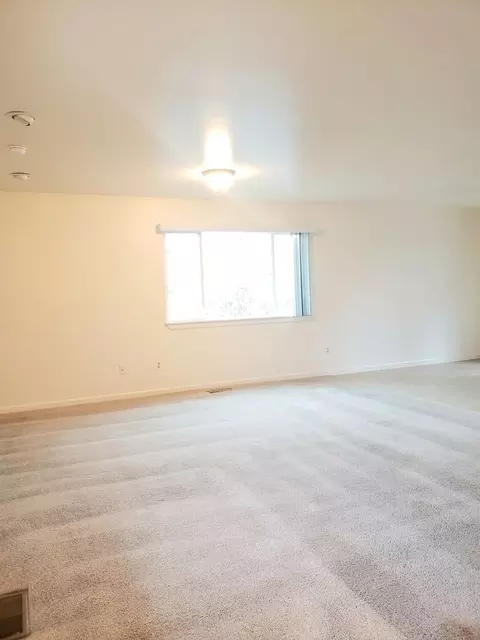 909 Gellatly St, Wenatchee, WA 98801