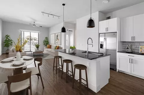 5629 N Lamar Blvd, Austin, TX 78751 photo 2
