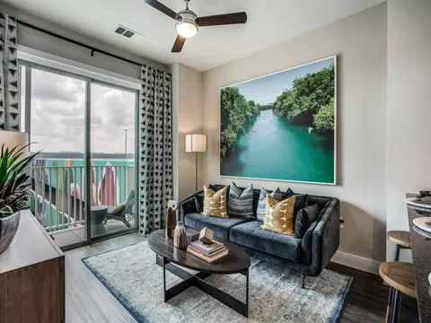 5629 N Lamar Blvd, Austin, TX 78751 photo 5