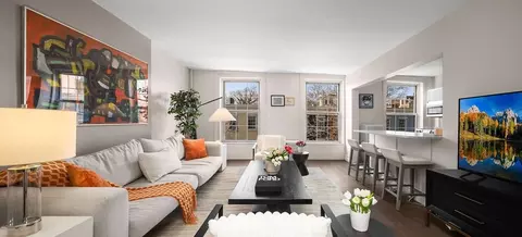 67 Wall St, New York, NY 10005