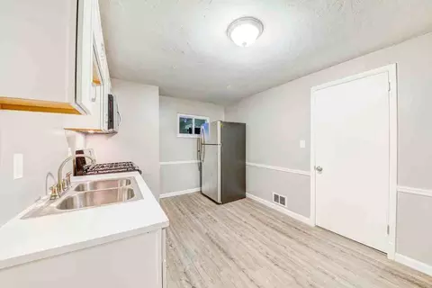 52 Ruth St, Pittsburgh, PA 15211