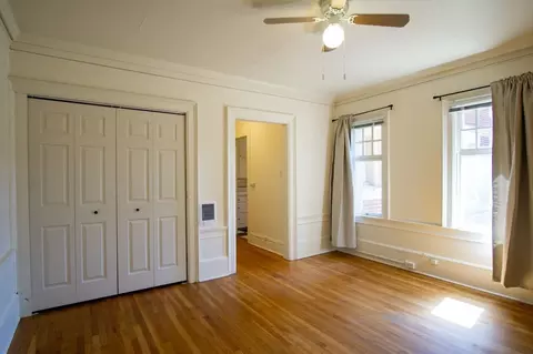 120 NW Trinity Pl, Portland, OR 97209
