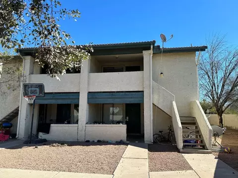 217 E Washington Ave, Gilbert, AZ 85234