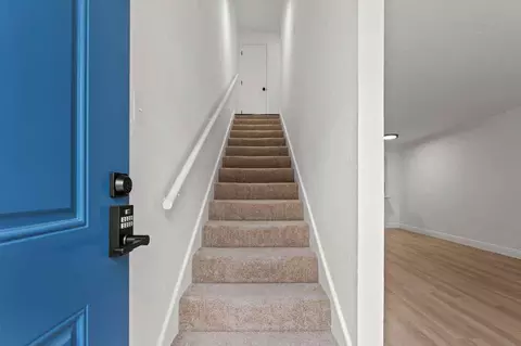 2220 NW 55th Blvd, Gainesville, FL 32653