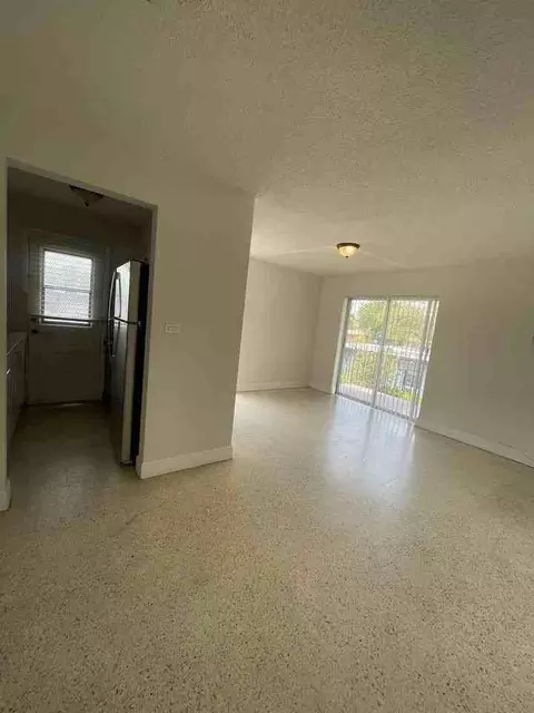 70 SW 30th Ave, Miami, FL 33135