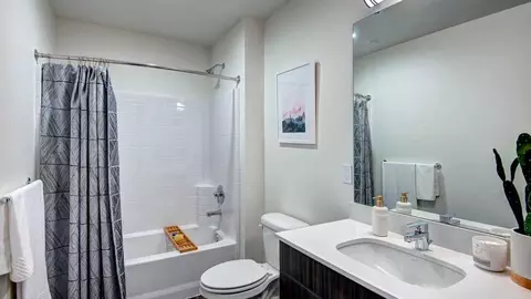 10720 5th Ave NE, Seattle, WA 98125 photo 24