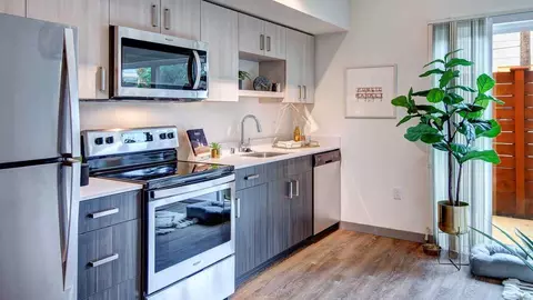 10720 5th Ave NE, Seattle, WA 98125 photo 12