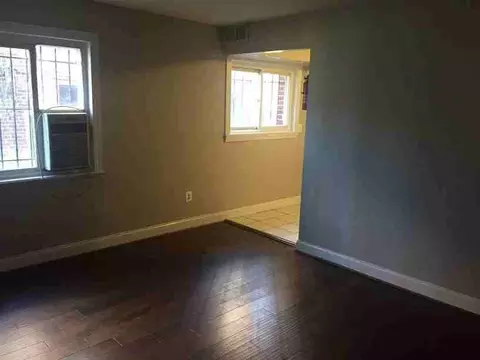 1723 27th St SE, Washington, DC 20020