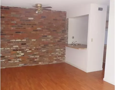 2065 W Clifton Ave, Cincinnati, OH 45219