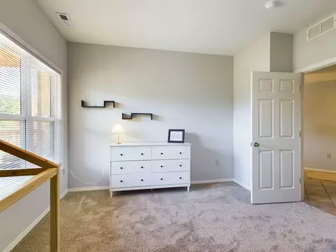 1333 S Fenbrook Ln, Bloomington, IN 47401 photo 20