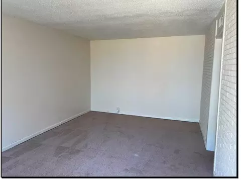 903 Lynn St, Charlotte, NC 28208