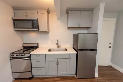 1402 SW 12th Ave, Portland, OR 97201
