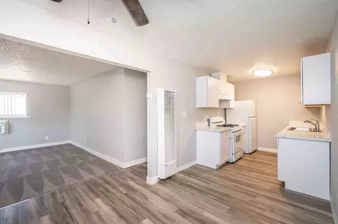 2299 Eden Roc Ln, Sacramento, CA 95825