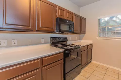 400 E Cypress Creek Rd, Cedar Park, TX 78613