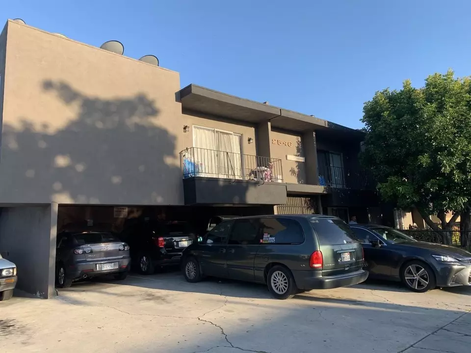  2546 S Spaulding Ave, Los Angeles, CA 90016 photo 22