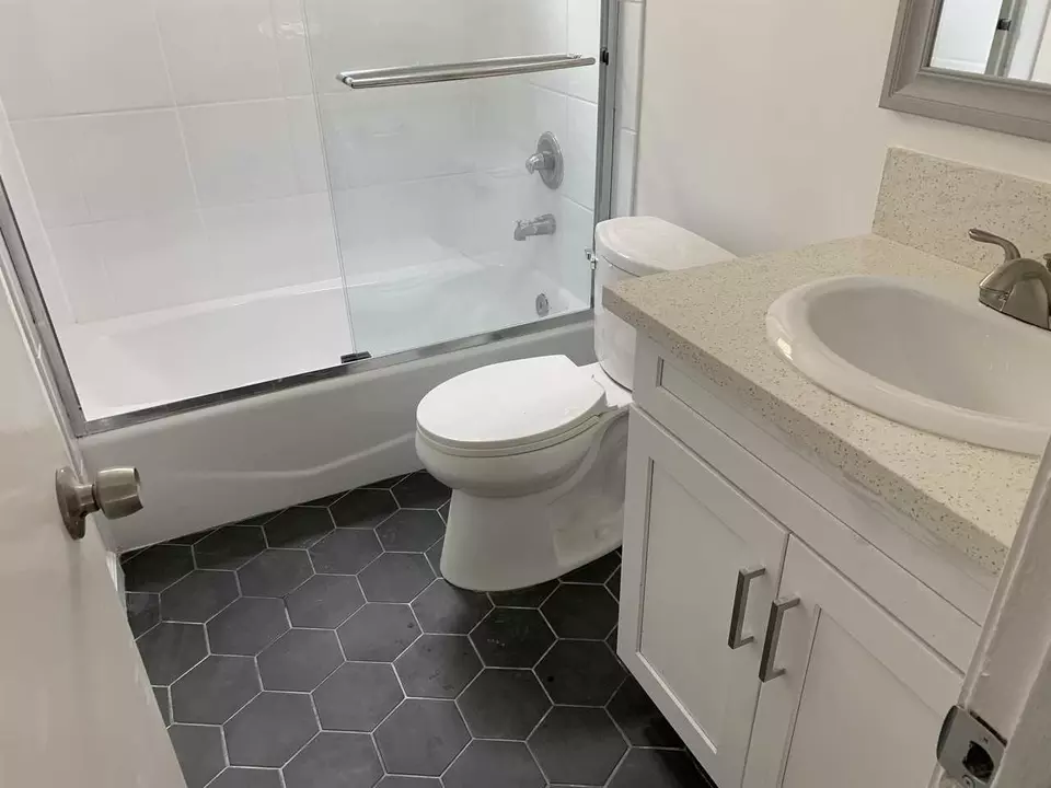  2546 S Spaulding Ave, Los Angeles, CA 90016 photo 12