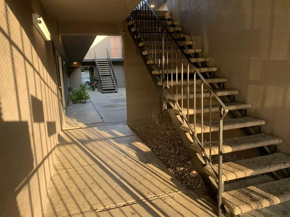 2546 S Spaulding Ave, Los Angeles, CA 90016 photo 17